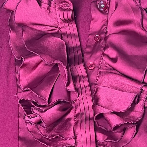 August Silk Top Ruby with Ruffles Size M - Picture 6 of 15